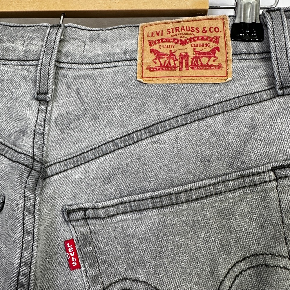 Levi’s Ribcage Straight Ankle Jeans Button Fly Vintage Gray 28 Womens Denim - Picture 10 of 13
